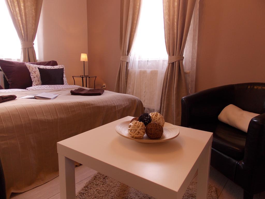 Eden Villa Apartmanhaz Balatonfüred Стая снимка