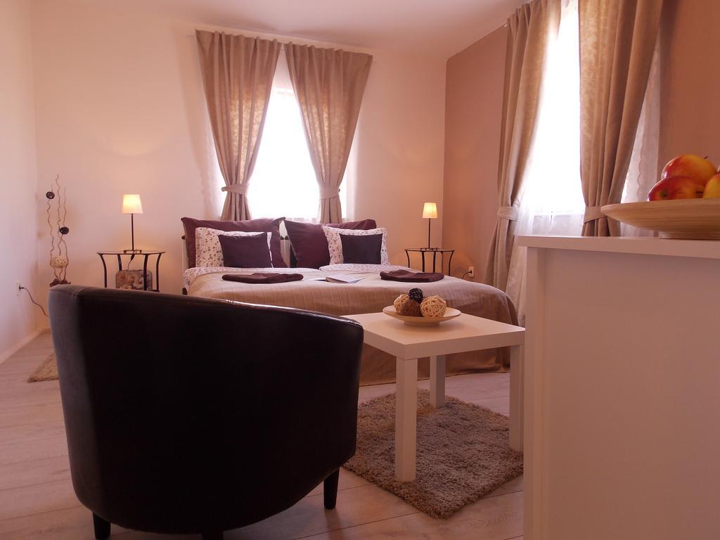 Eden Villa Apartmanhaz Balatonfüred Екстериор снимка