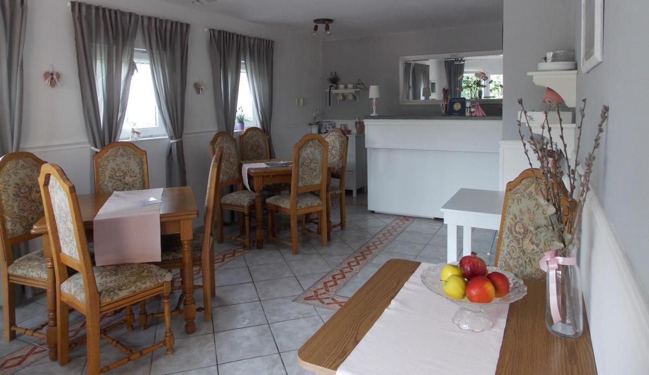 Eden Villa Apartmanhaz Balatonfüred Екстериор снимка
