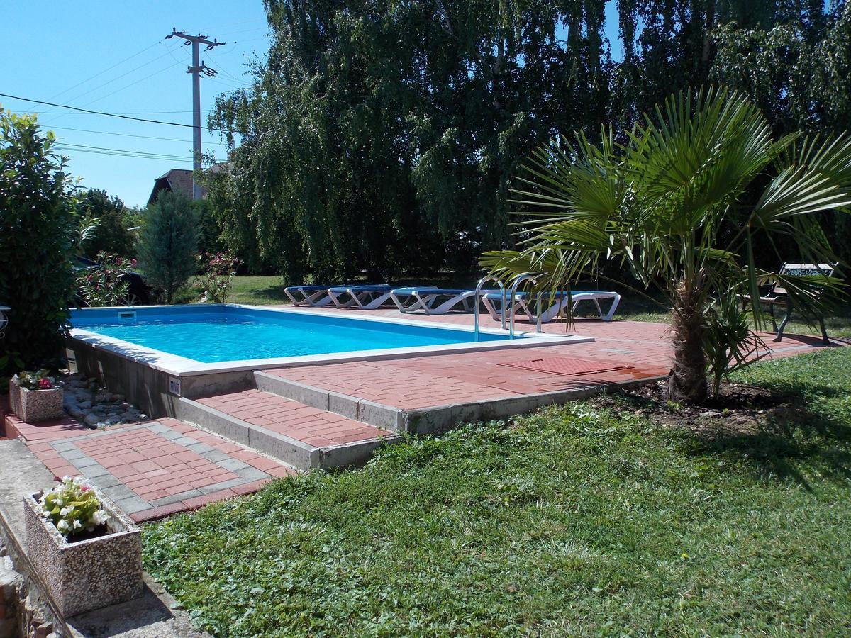 Eden Villa Apartmanhaz Balatonfüred Екстериор снимка